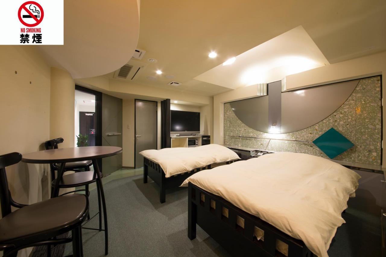 Hotel Beni East (Adults Only) Osaka Exterior photo