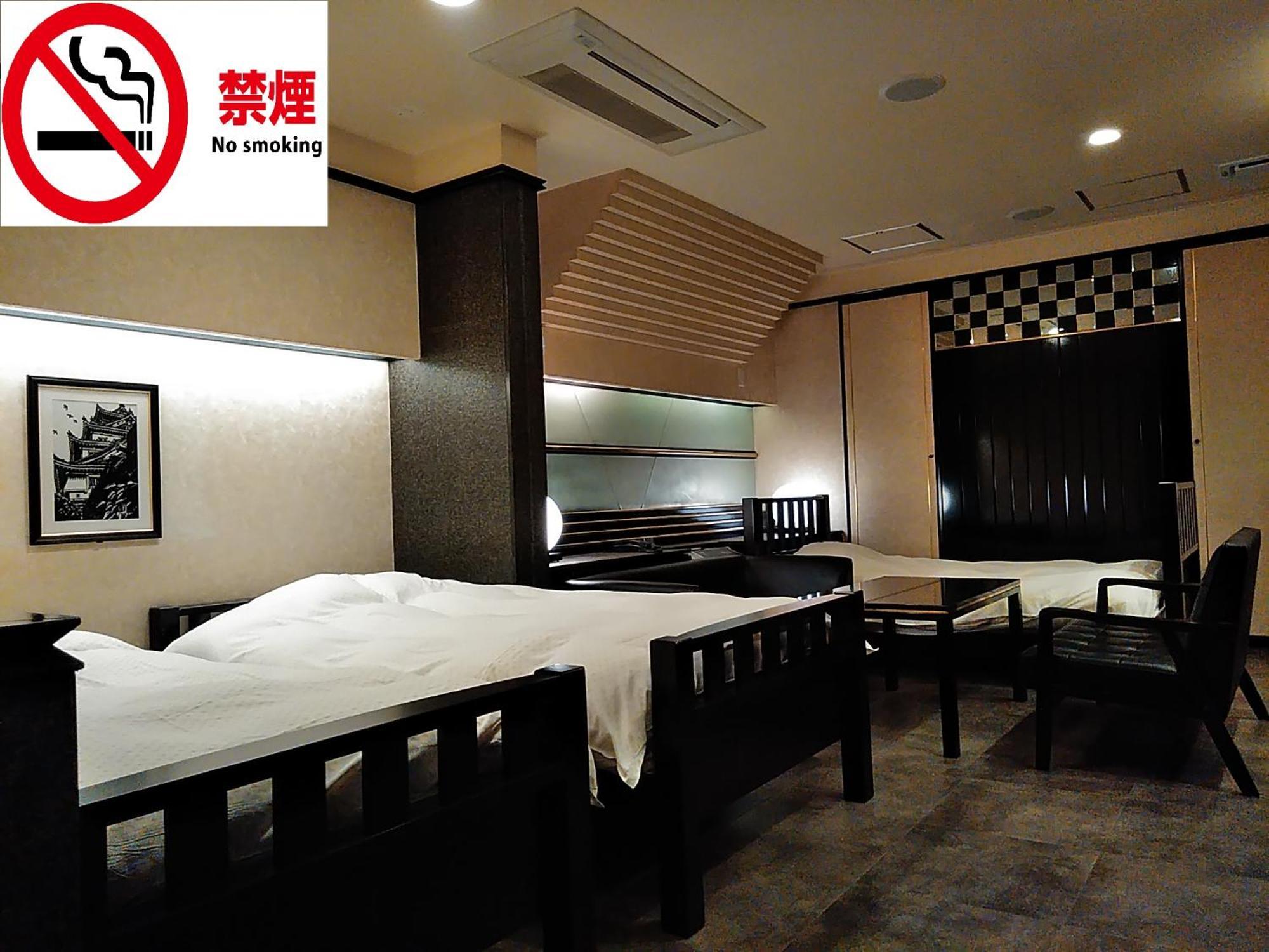 Hotel Beni East (Adults Only) Osaka Exterior photo